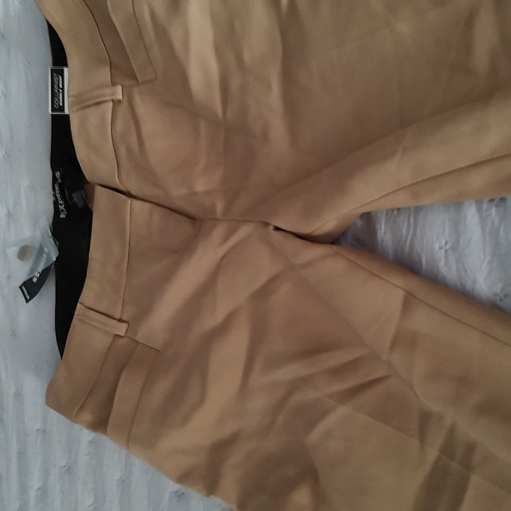 Express columnist barely boot 2R